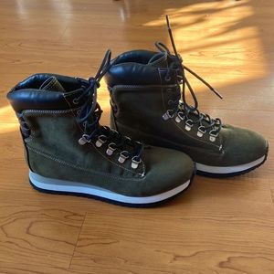 Size 8 Green Joe Boxer Boots